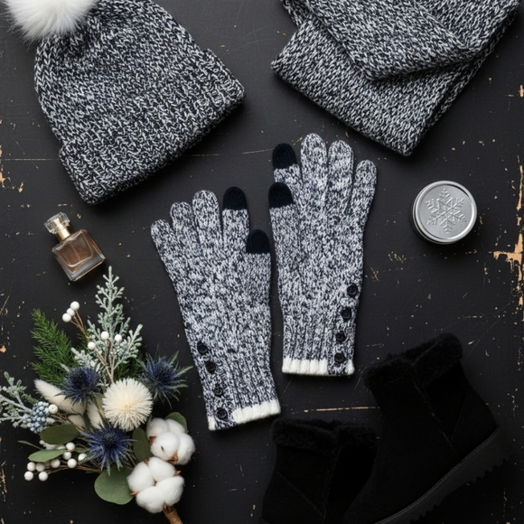Source Unknown Accessories - Women's Gloves